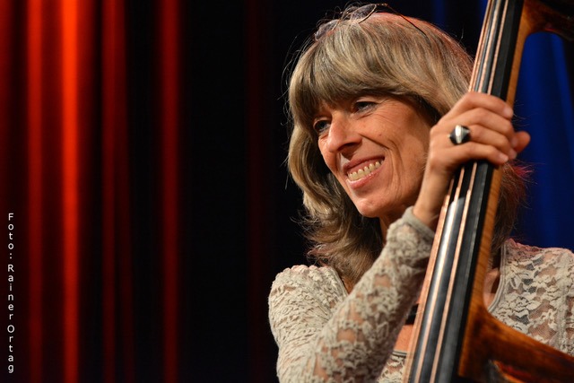 Bild von Karoline Höfler – The Music of Carla Bley